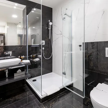 Ikona 3* Prague