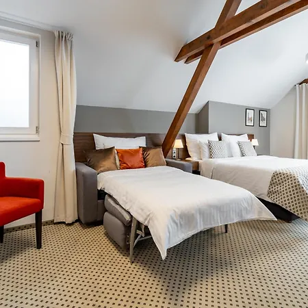 Ikona 3* Prague