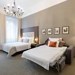 Ikona Hotel 3*